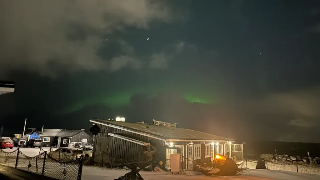 Aurores boréale verte à Reykjavik, Islande