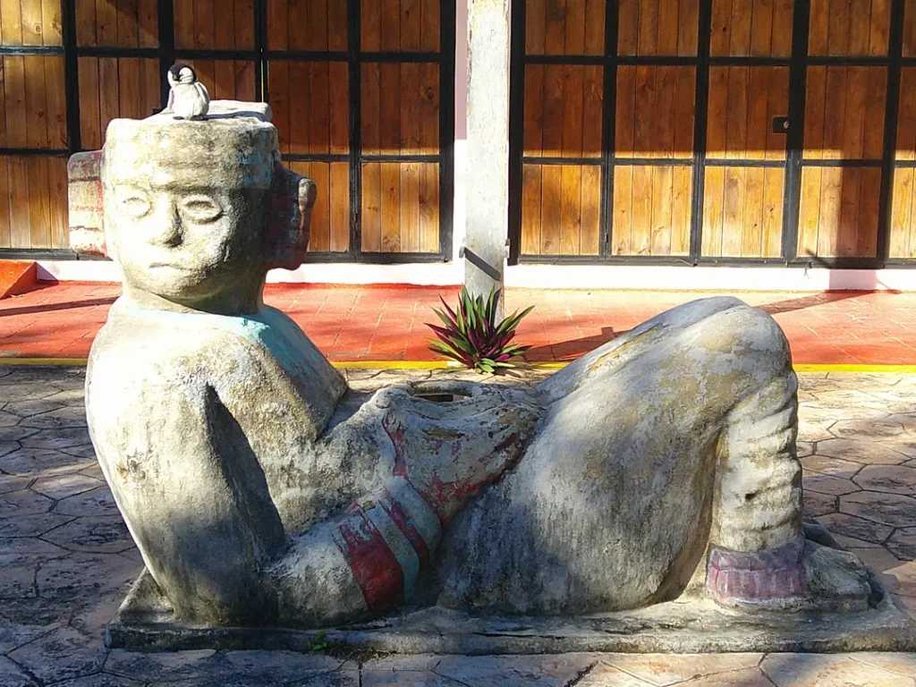 Photos du site de Chichen Itza lors de la visite d'une mère et de son ado, près de Valladolid au Mexique