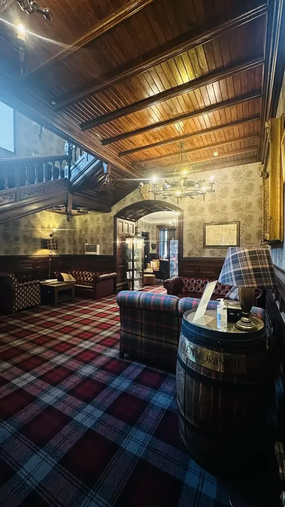 Salon de l'hôtel Tulloch Castle Ecosse, Royaume Uni